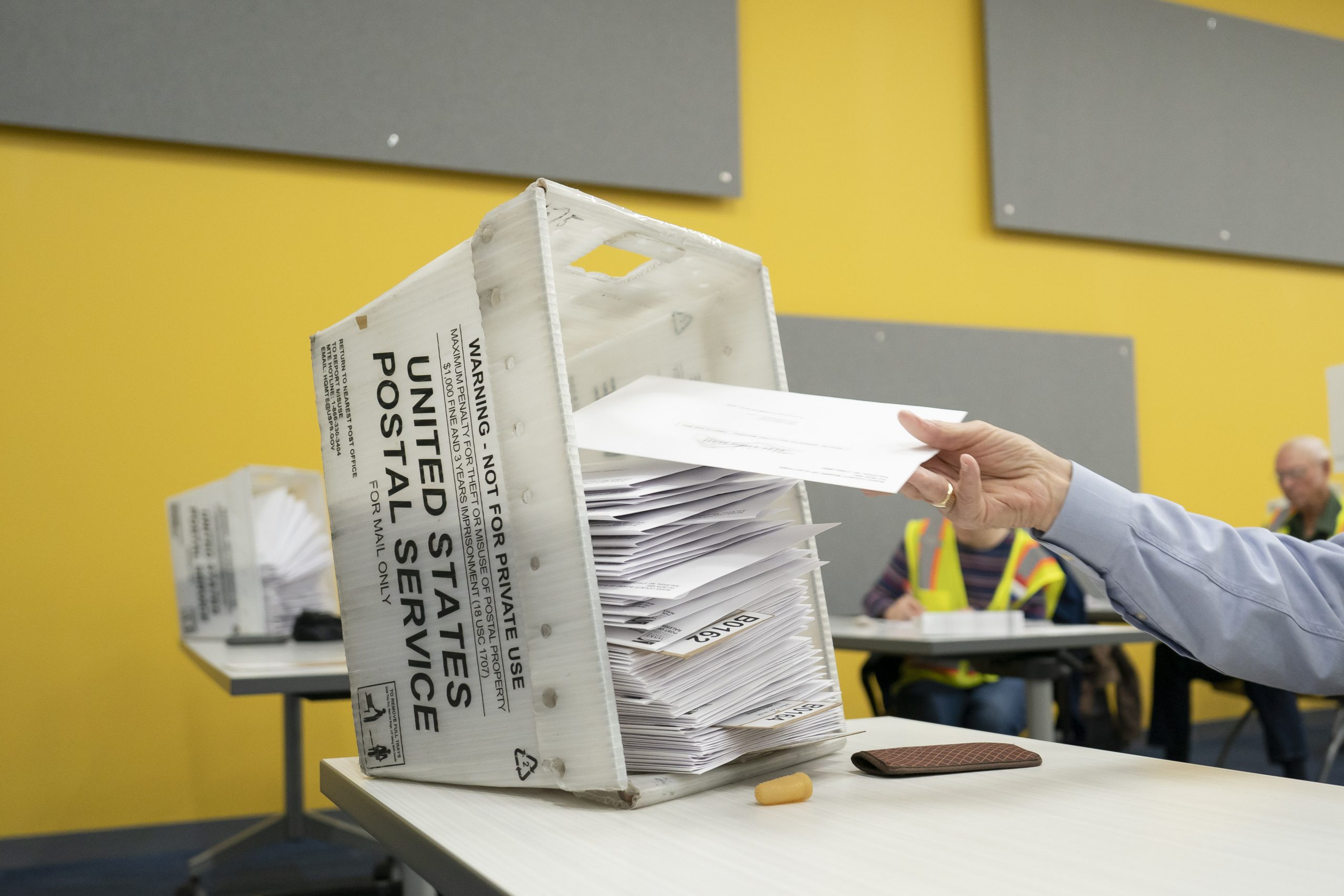 ‘Yeah, that’s illegal’: USPS chief says states won’t receive mail ballots unless they hand voter rolls to Trump